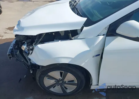 2018 Hyundai Ioniq Hybrid Blue z USA, uszkodzony, nr VIN KMHC65LC5JU091299